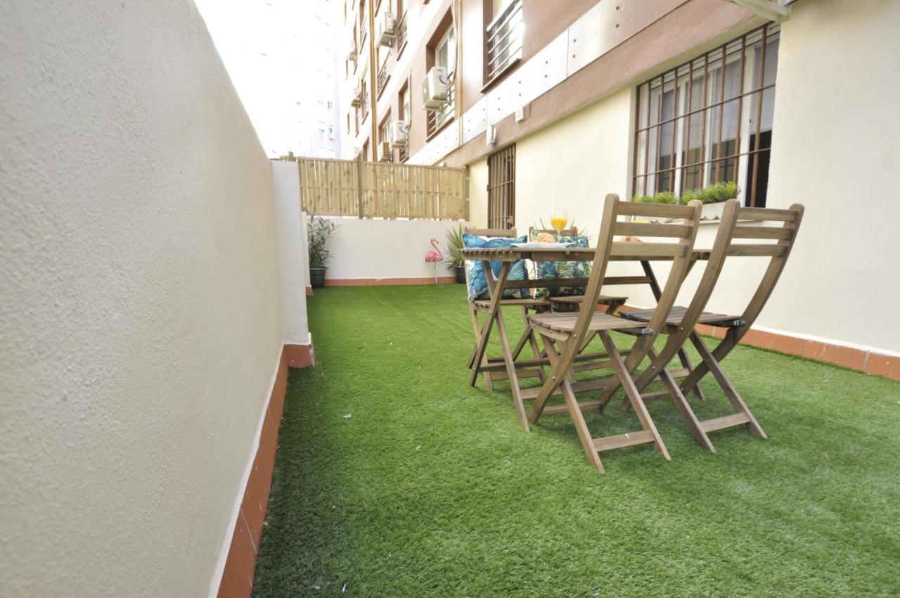 Luminoso Y Coqueto Apartamento Con Jardin Малага Екстер'єр фото